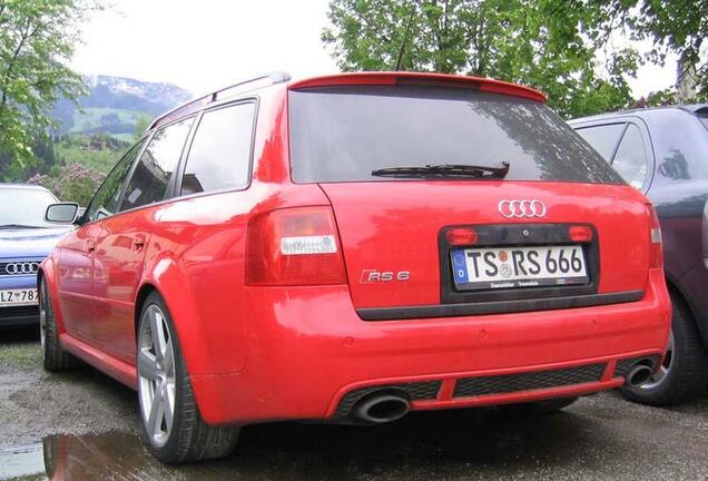 Audi RS6 Plus Avant C5