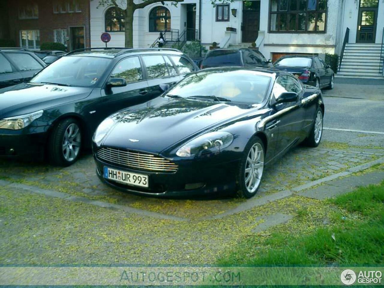 Aston Martin DB9