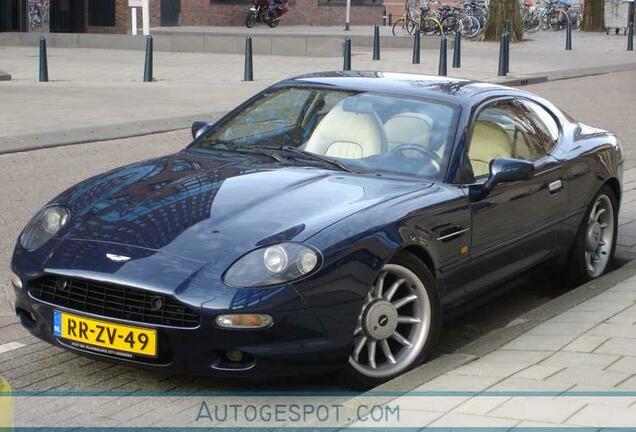 Aston Martin DB7