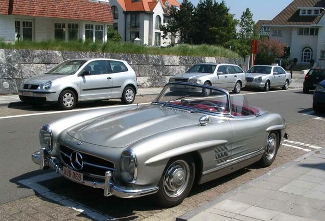 Mercedes-Benz 300SL Roadster