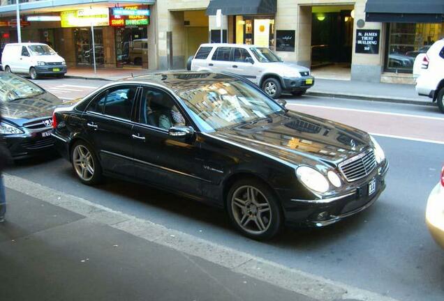 Mercedes-Benz E 55 AMG