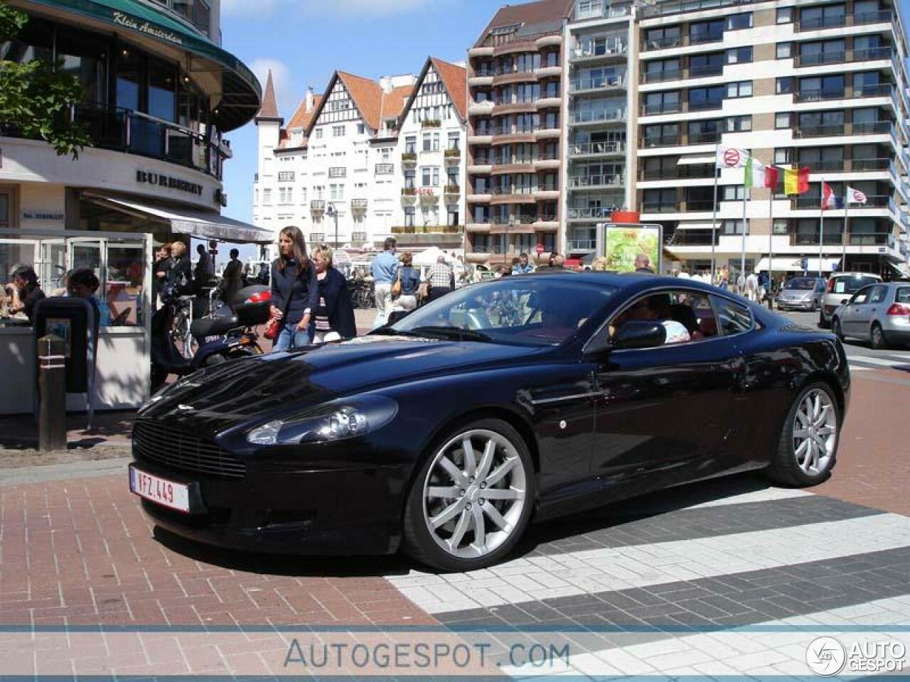 Aston Martin DB9