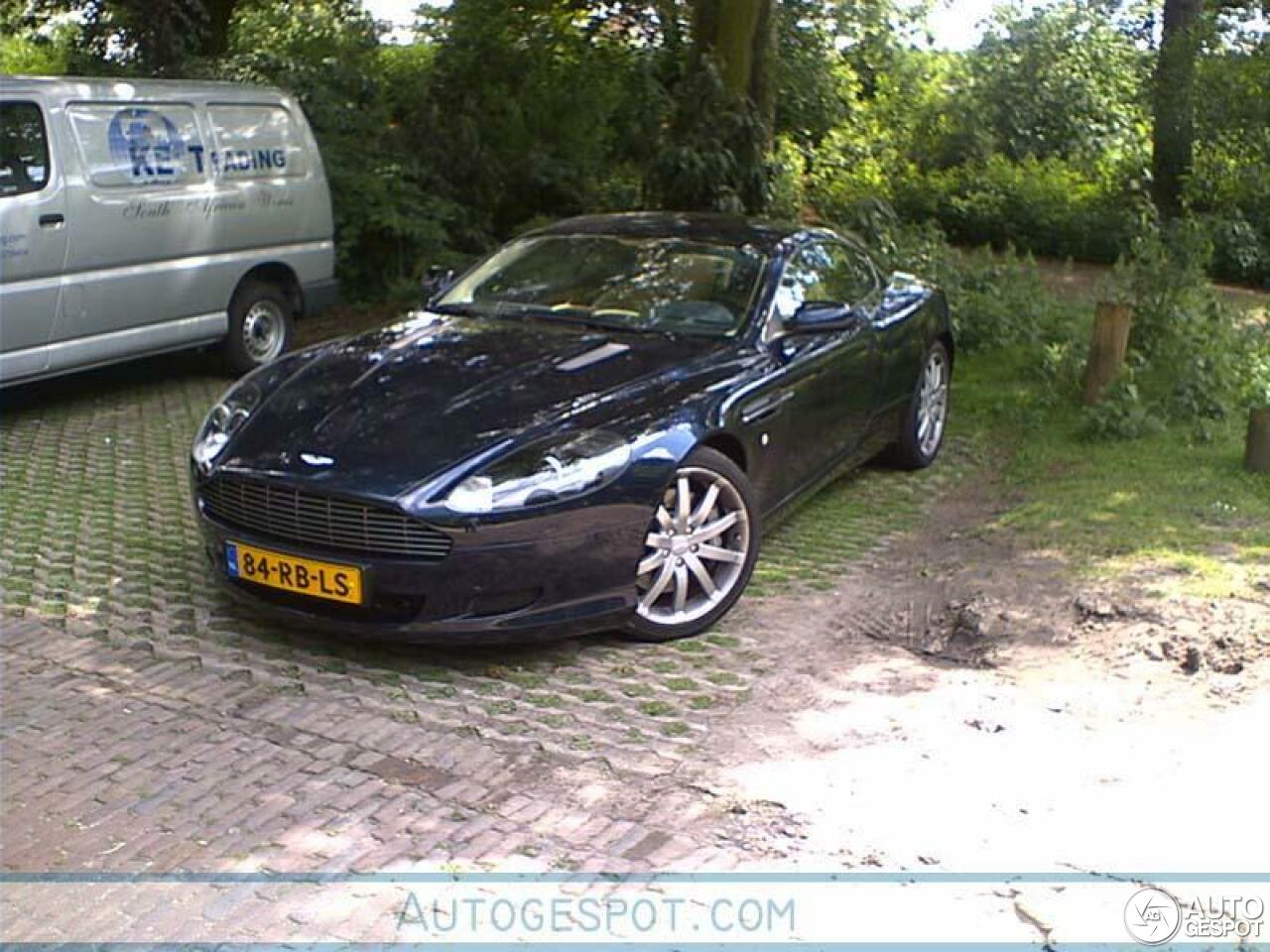 Aston Martin DB9