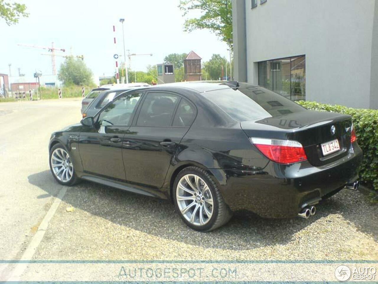 BMW M5 E60 2005