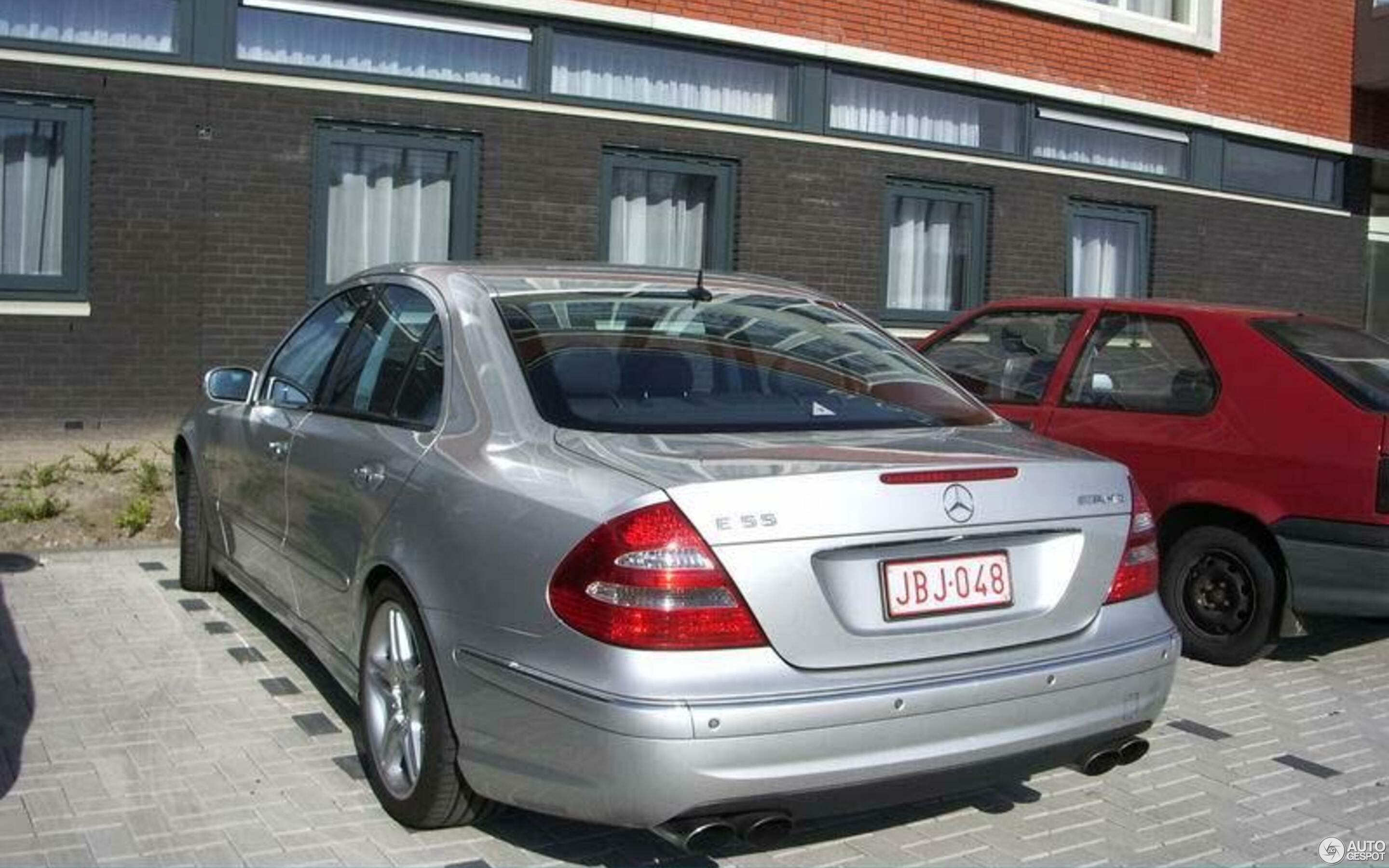 Mercedes-Benz E 55 AMG