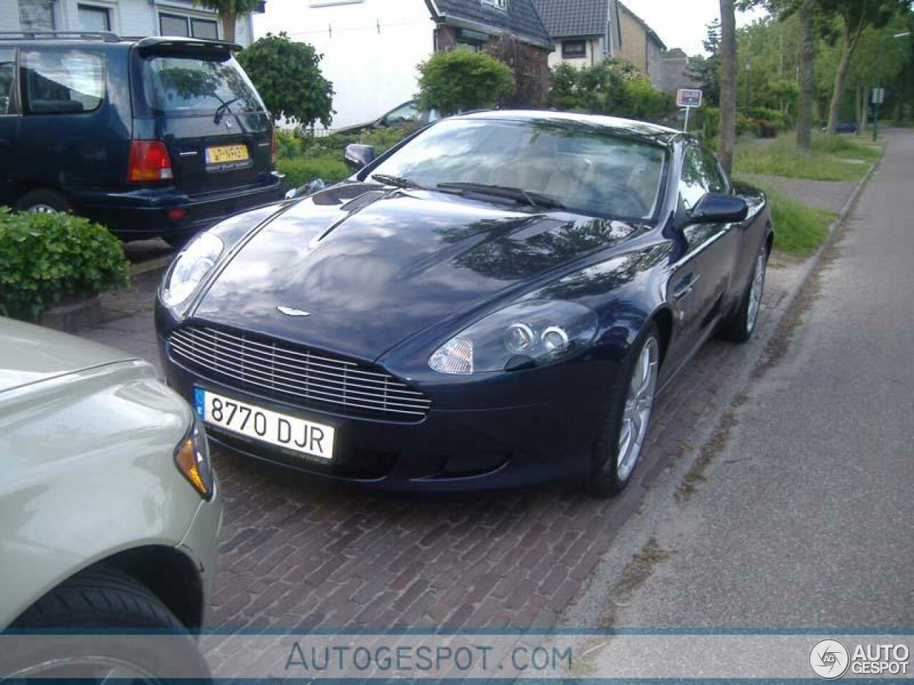 Aston Martin DB9