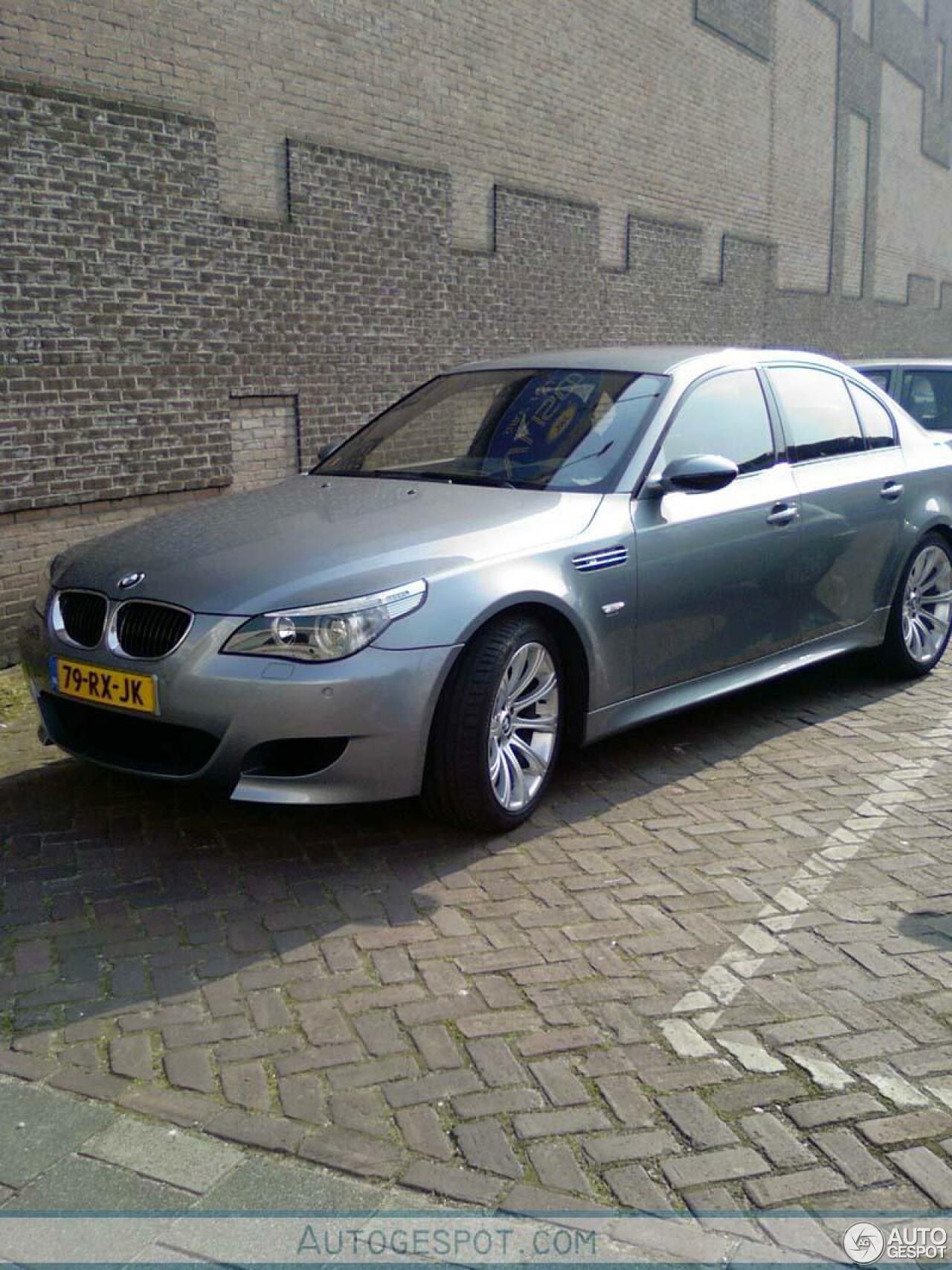 BMW M5 E60 2005