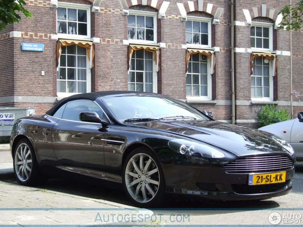 Aston Martin DB9 Volante