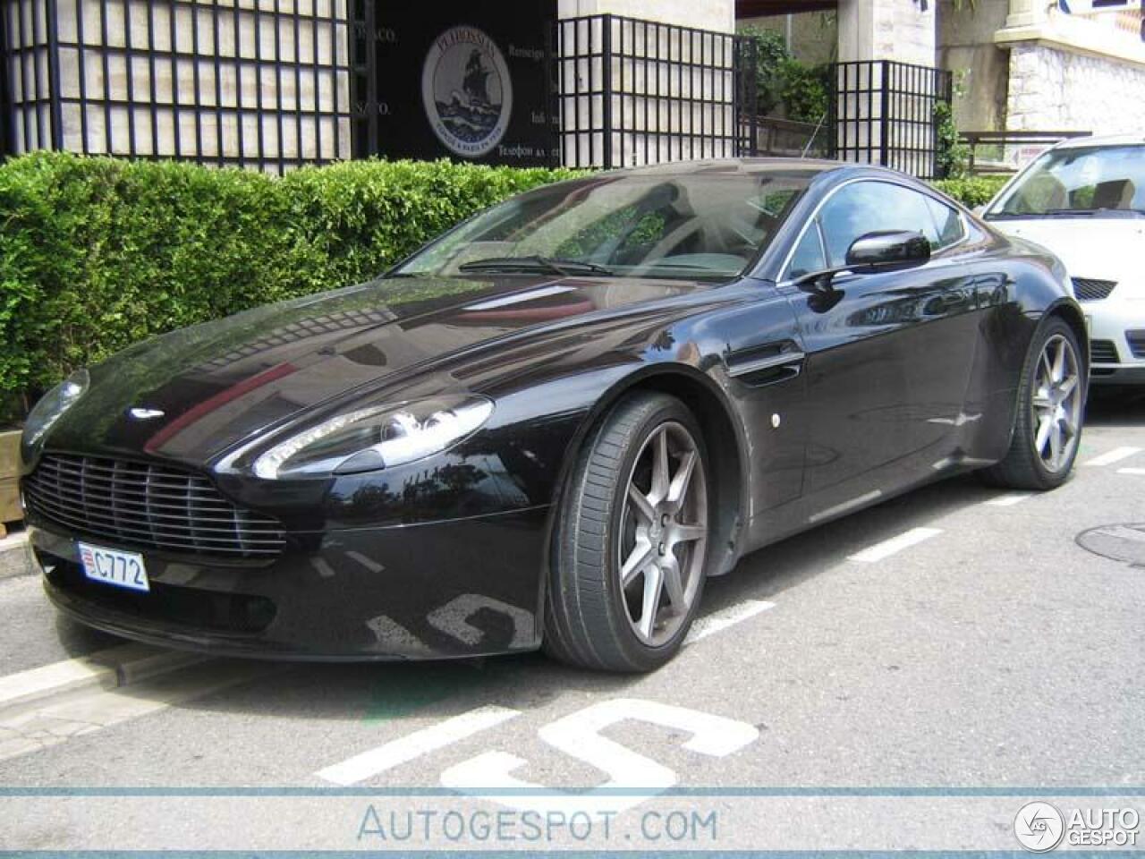 Aston Martin V8 Vantage