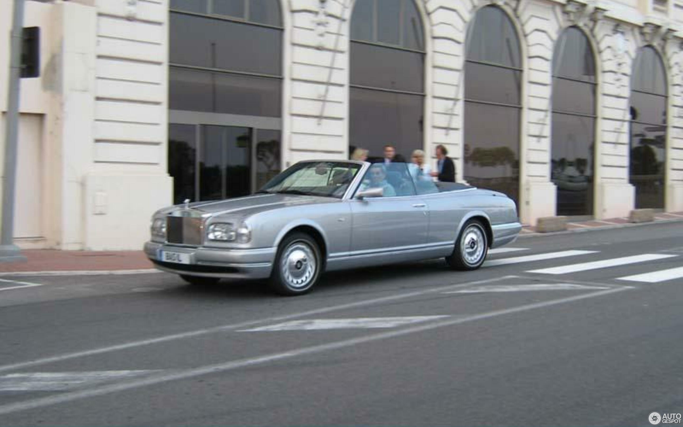 Rolls-Royce Corniche