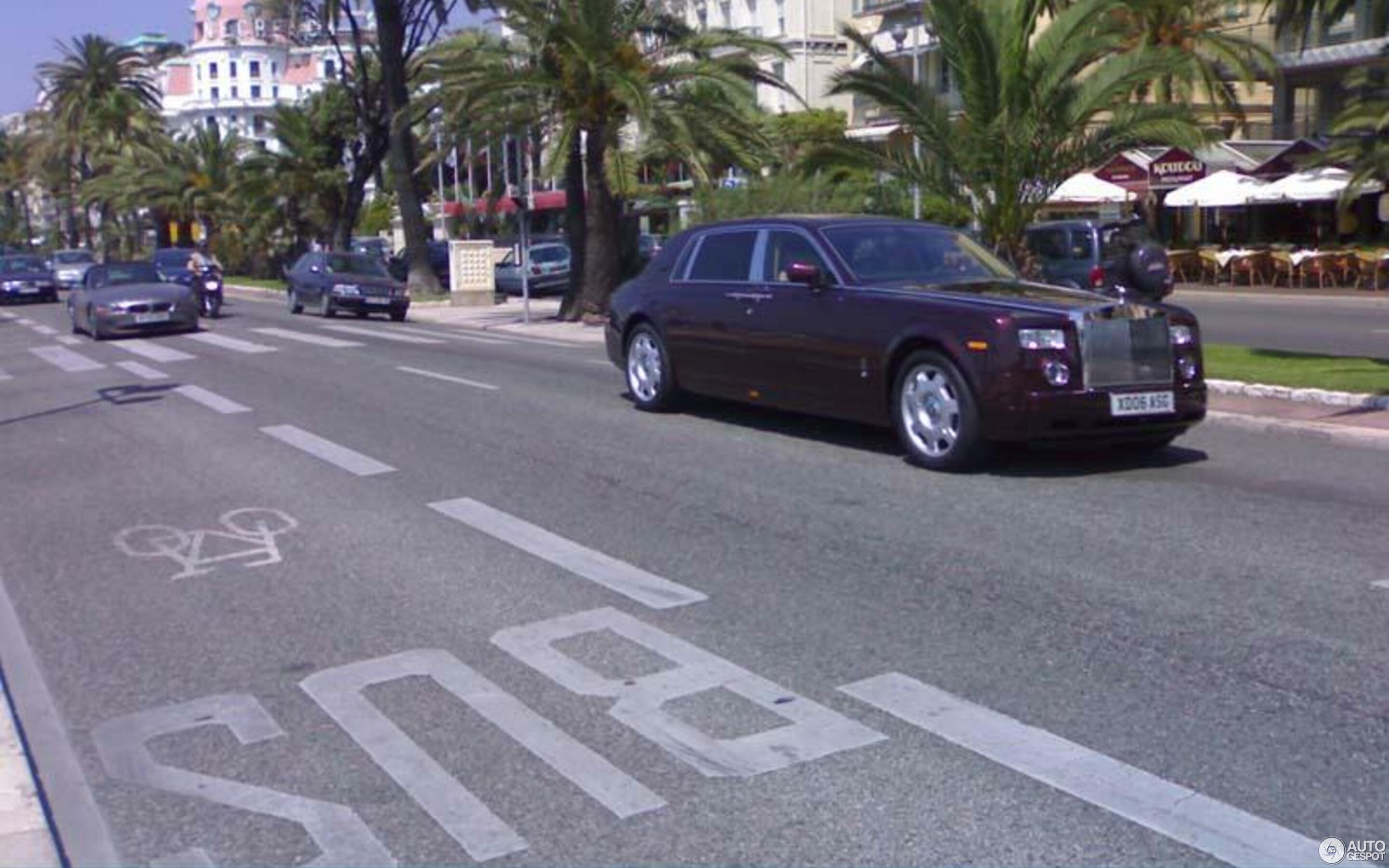 Rolls-Royce Phantom EWB