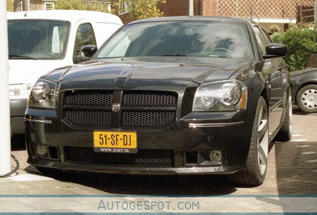 Dodge Magnum SRT-8