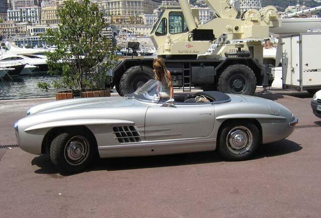 Mercedes-Benz 300 SLS