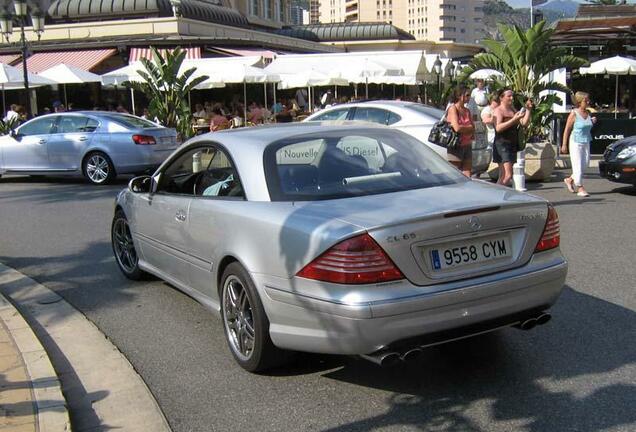 Mercedes-Benz CL 65 AMG C215