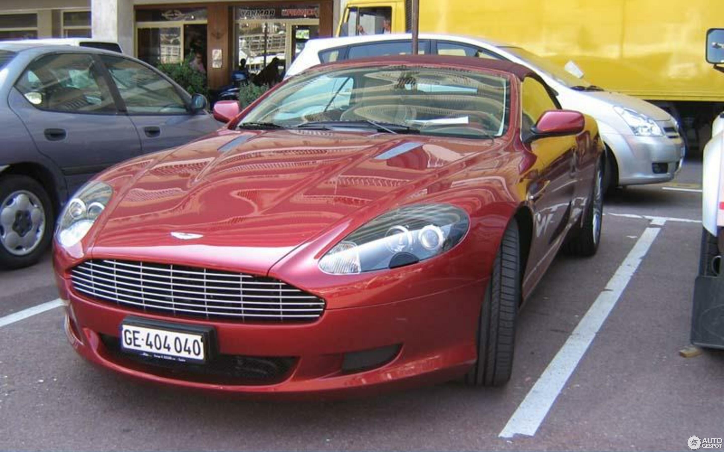 Aston Martin DB9 Volante