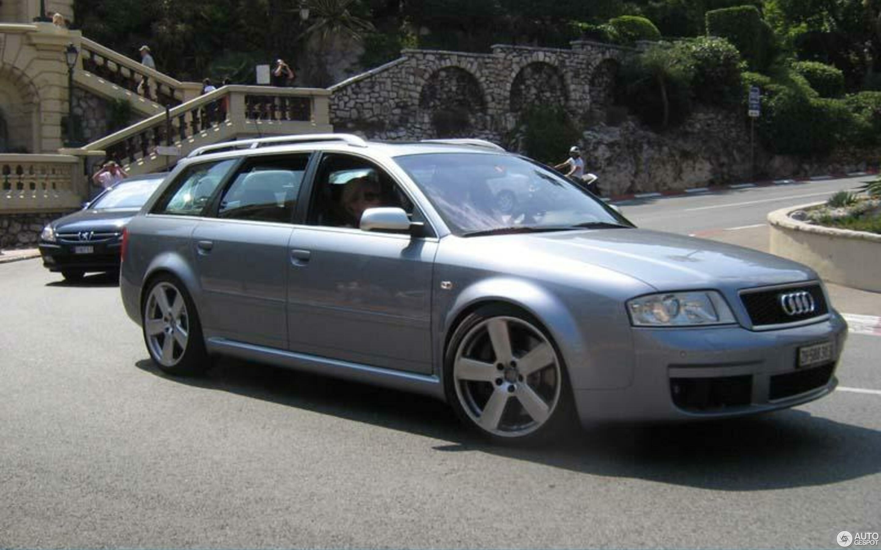 Audi RS6 Avant C5