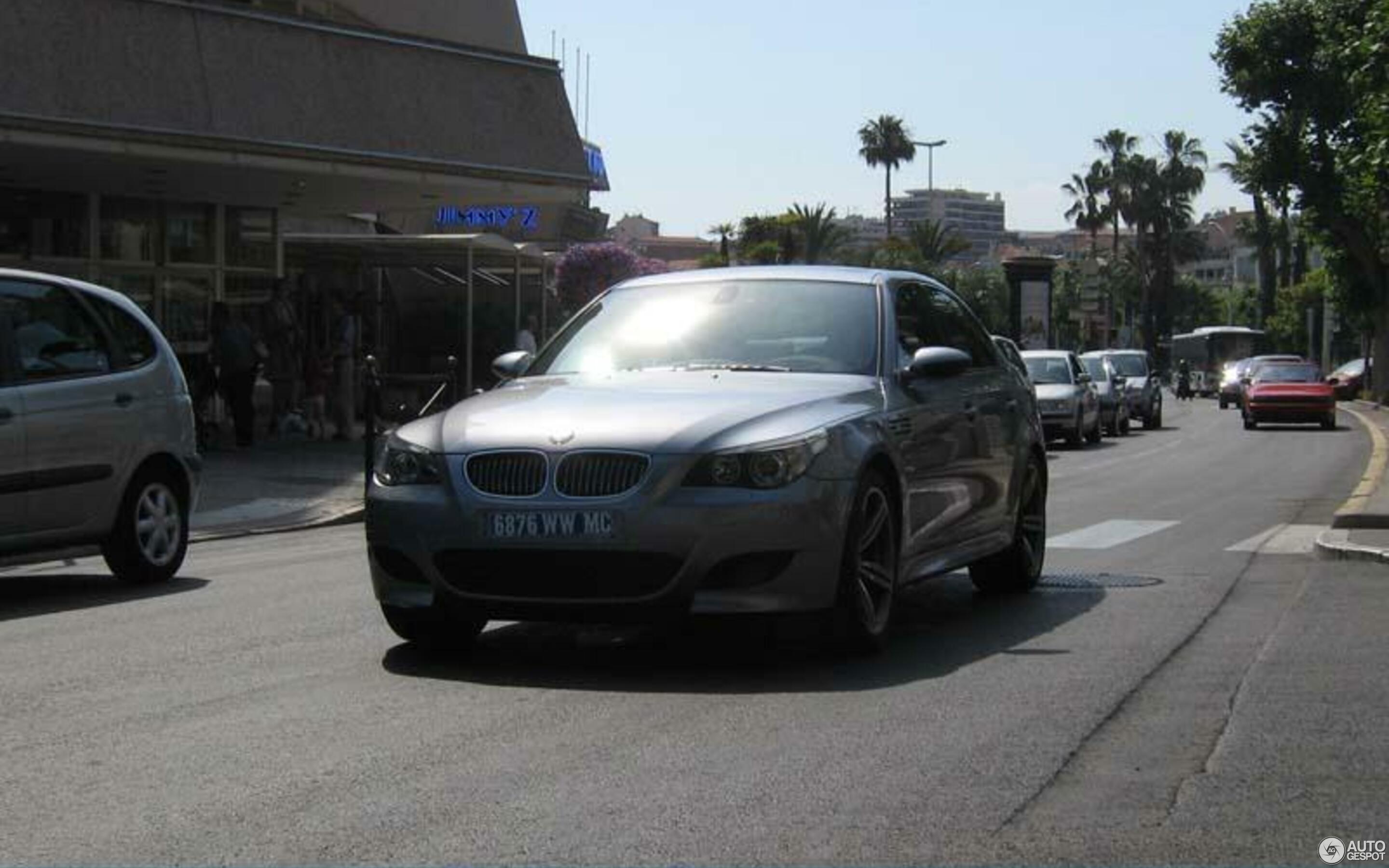 BMW M5 E60 2005