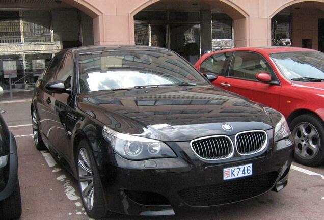 BMW M5 E60 2005