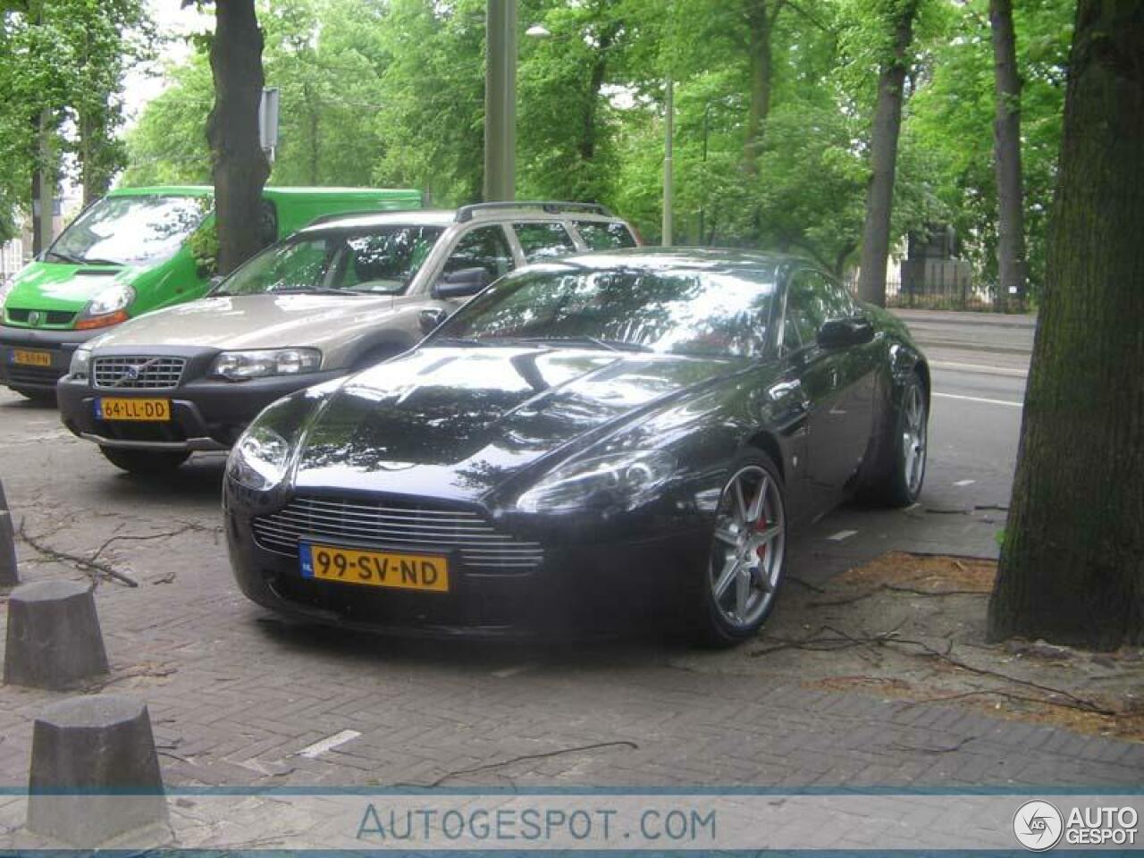 Aston Martin V8 Vantage