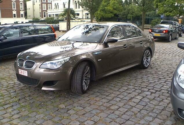 BMW M5 E60 2005