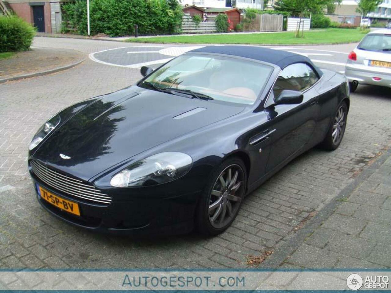 Aston Martin DB9 Volante