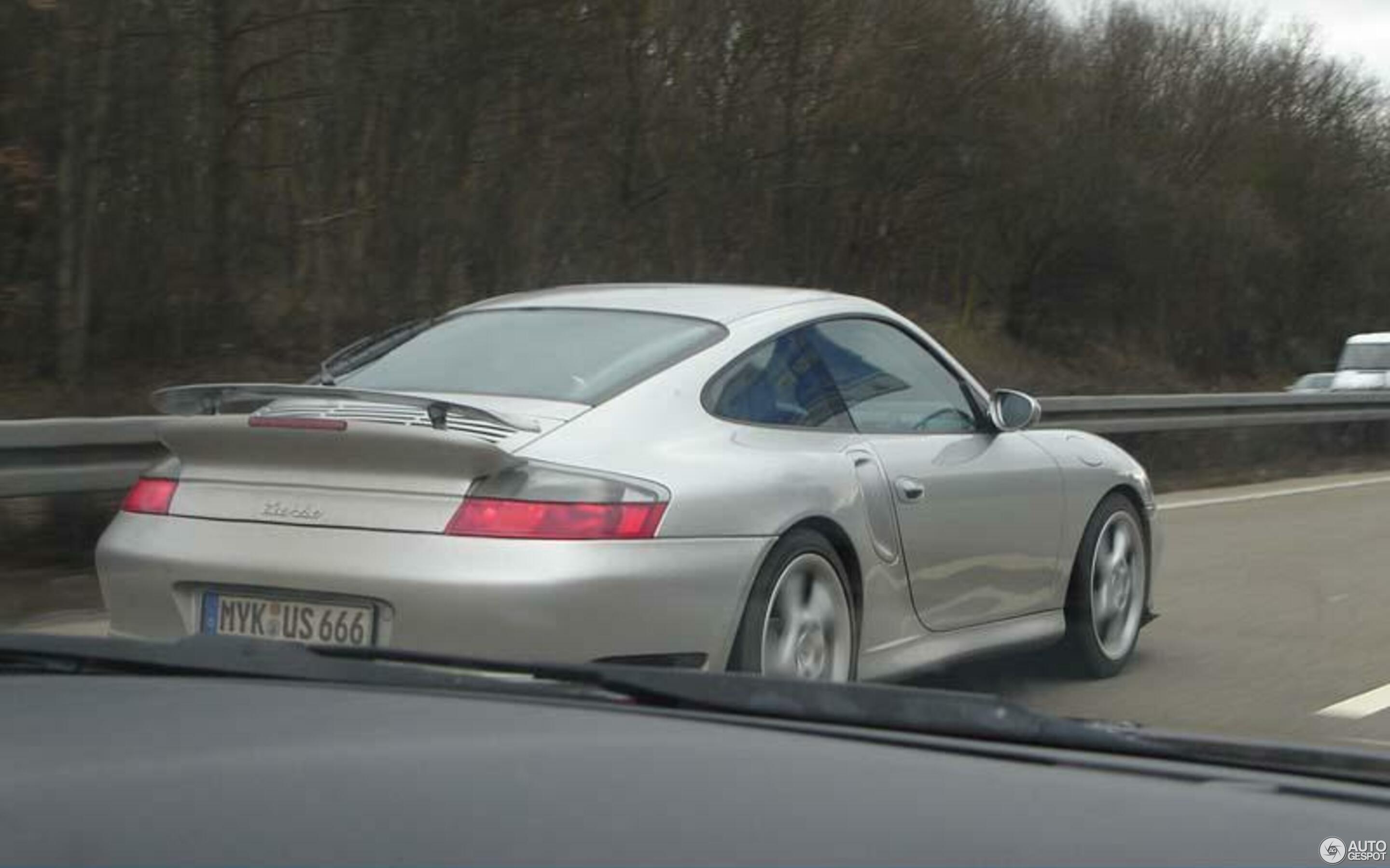 Porsche 996 Turbo