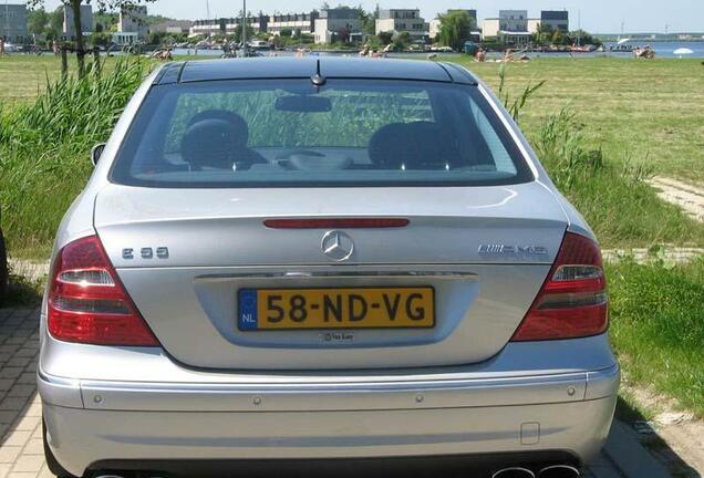 Mercedes-Benz E 55 AMG