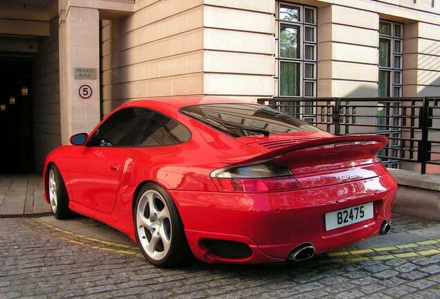 Porsche 996 Turbo