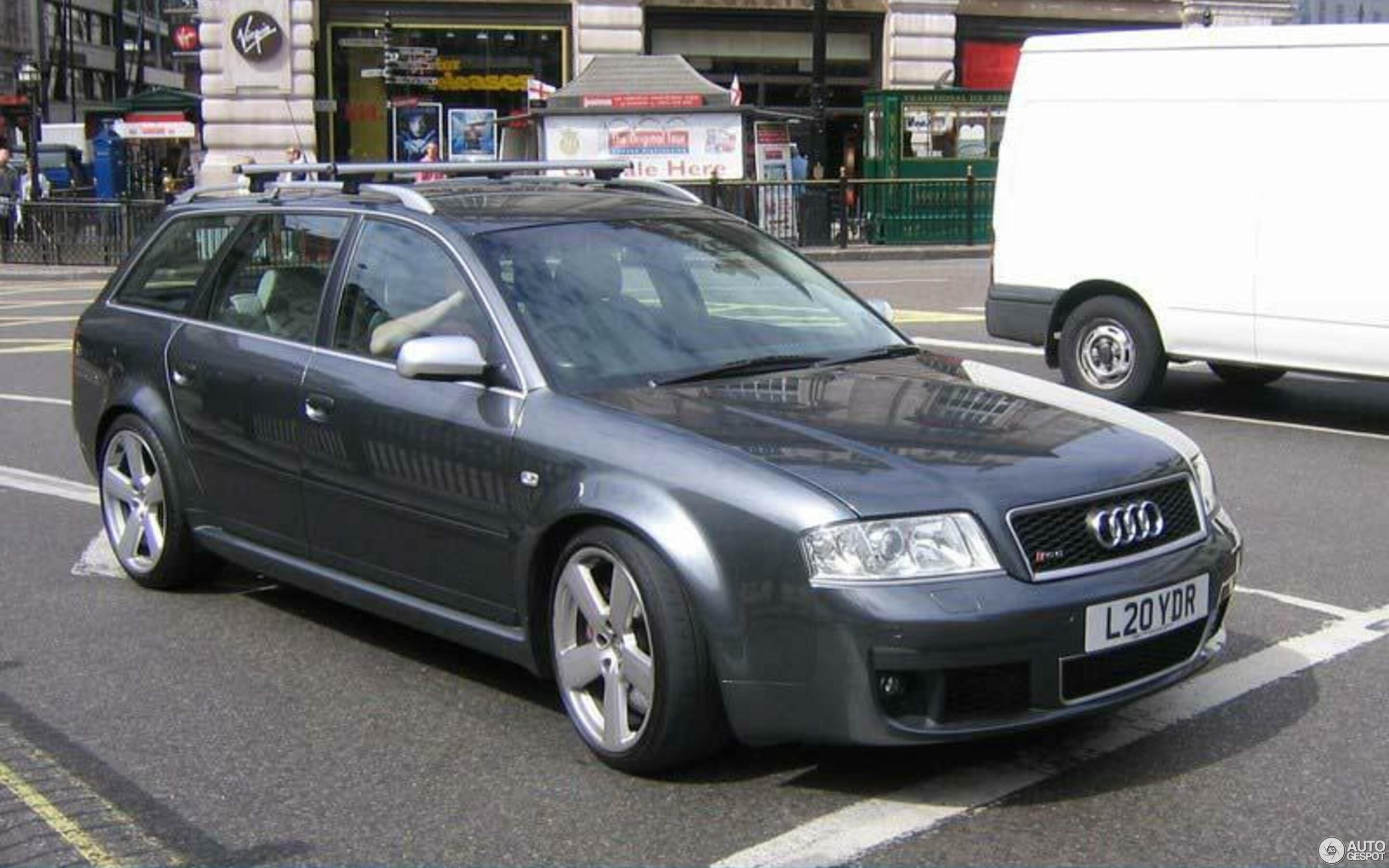 Audi RS6 Avant C5