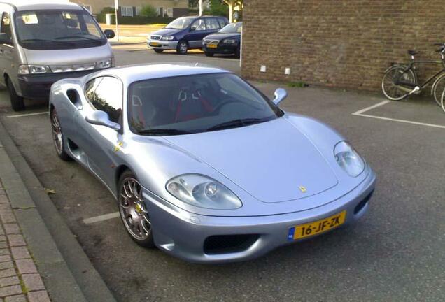 Ferrari 360 Modena