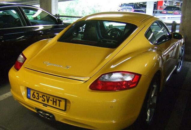 Porsche 987 Cayman S