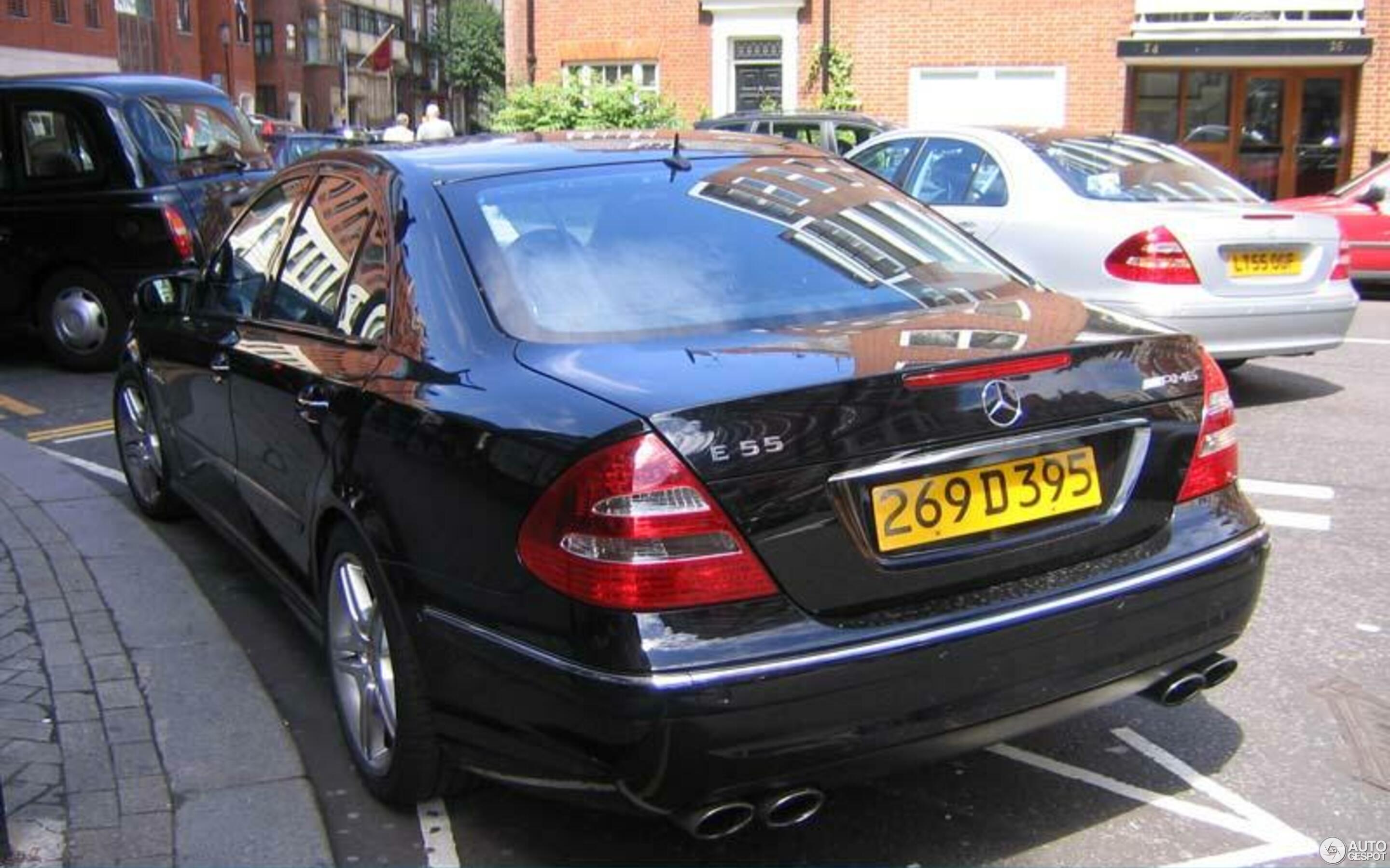 Mercedes-Benz E 55 AMG