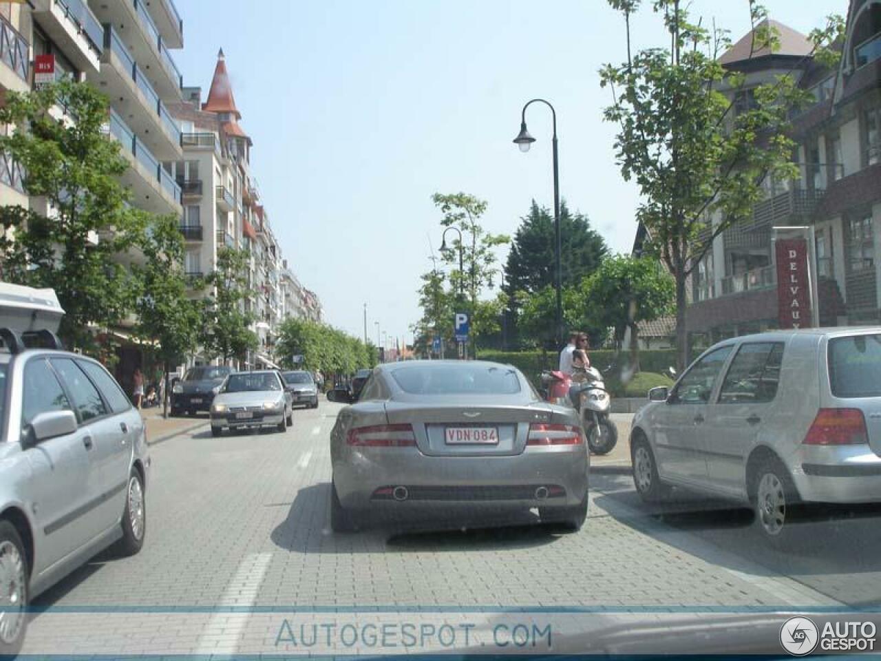 Aston Martin DB9