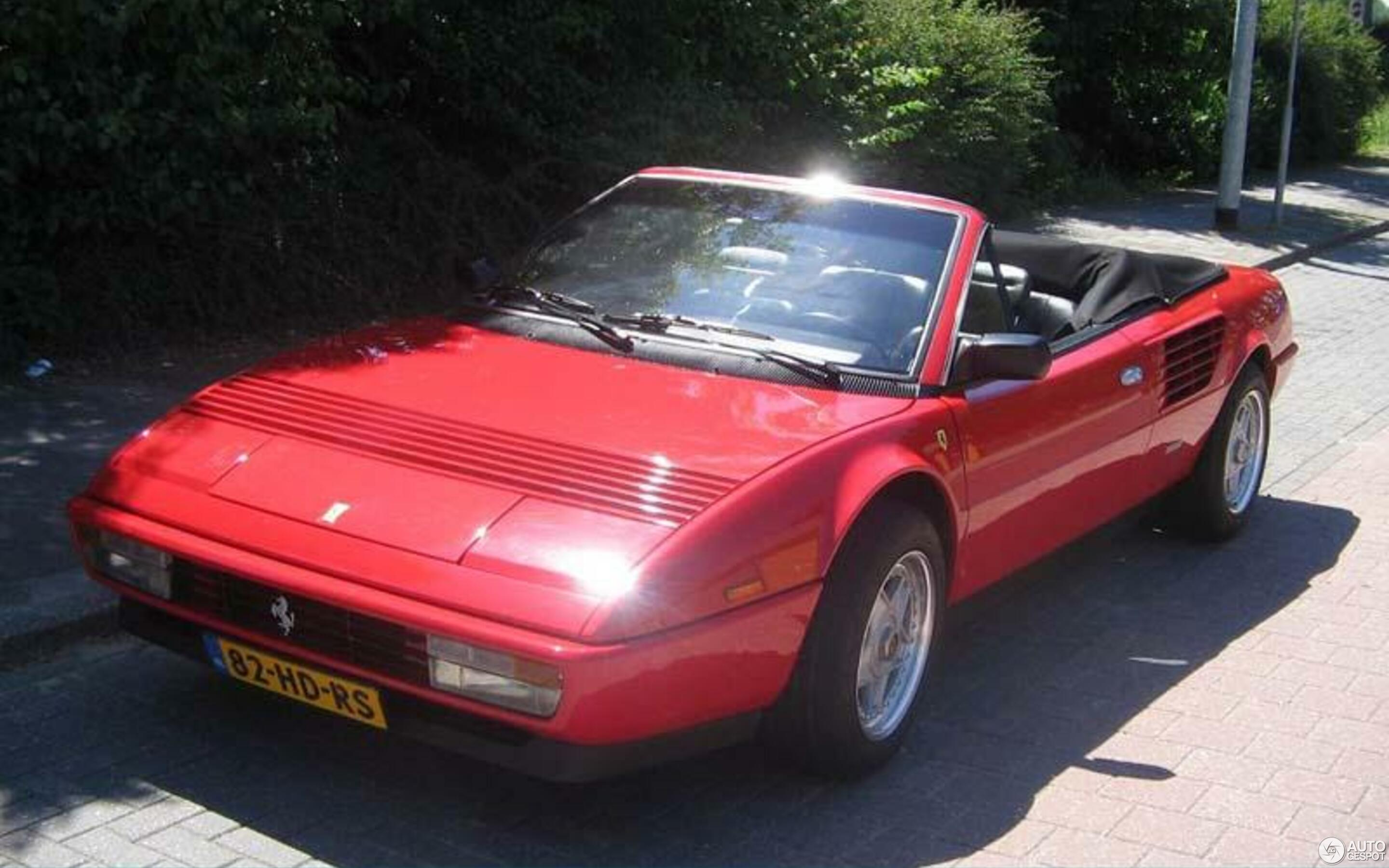 Ferrari Mondial 3.2 Cabriolet