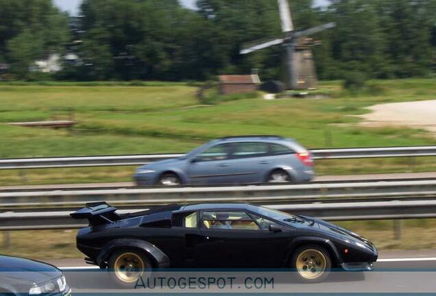 Lamborghini Countach LP500 S