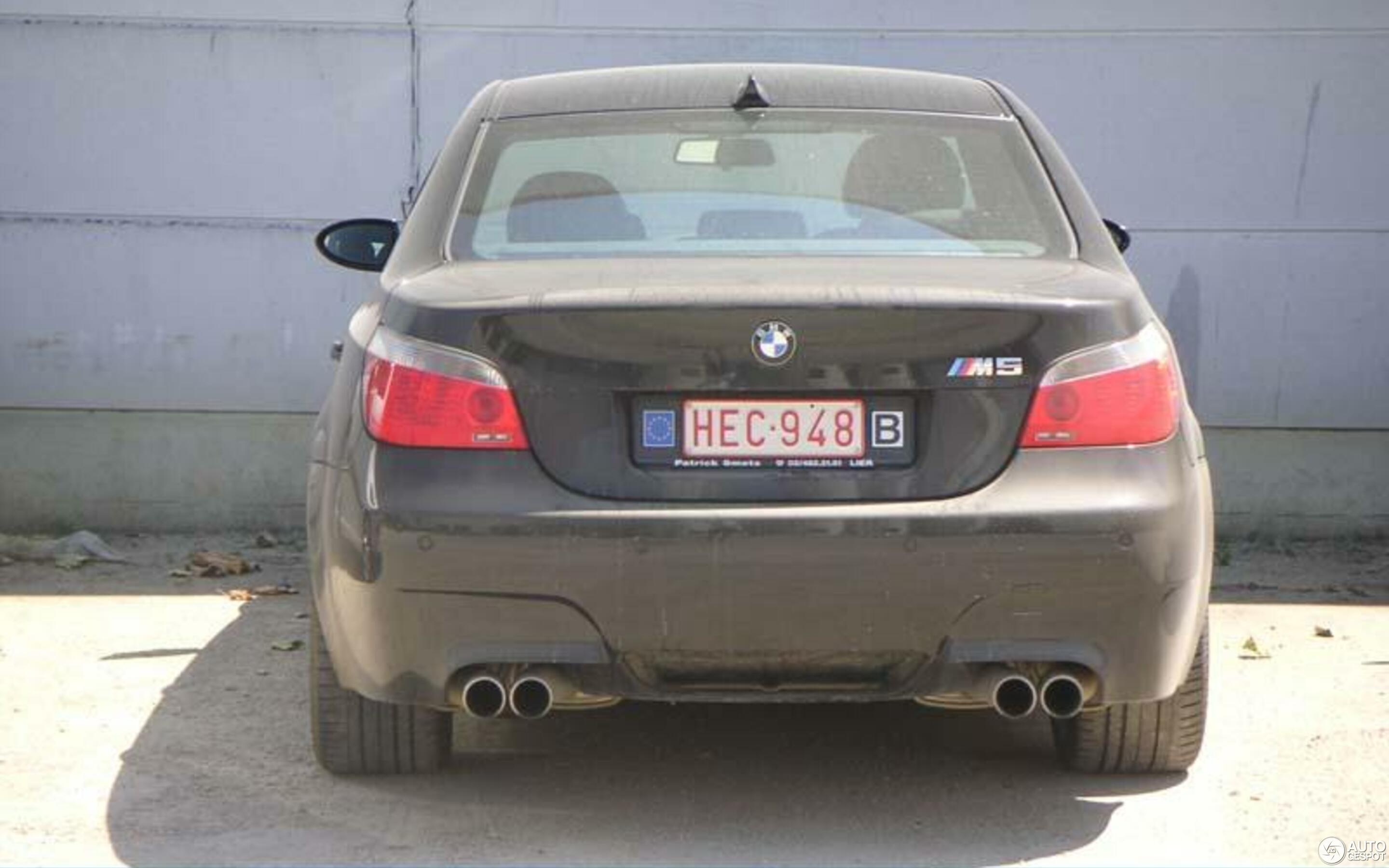 BMW M5 E60 2005