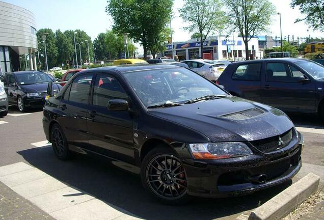 Mitsubishi Lancer Evolution IX