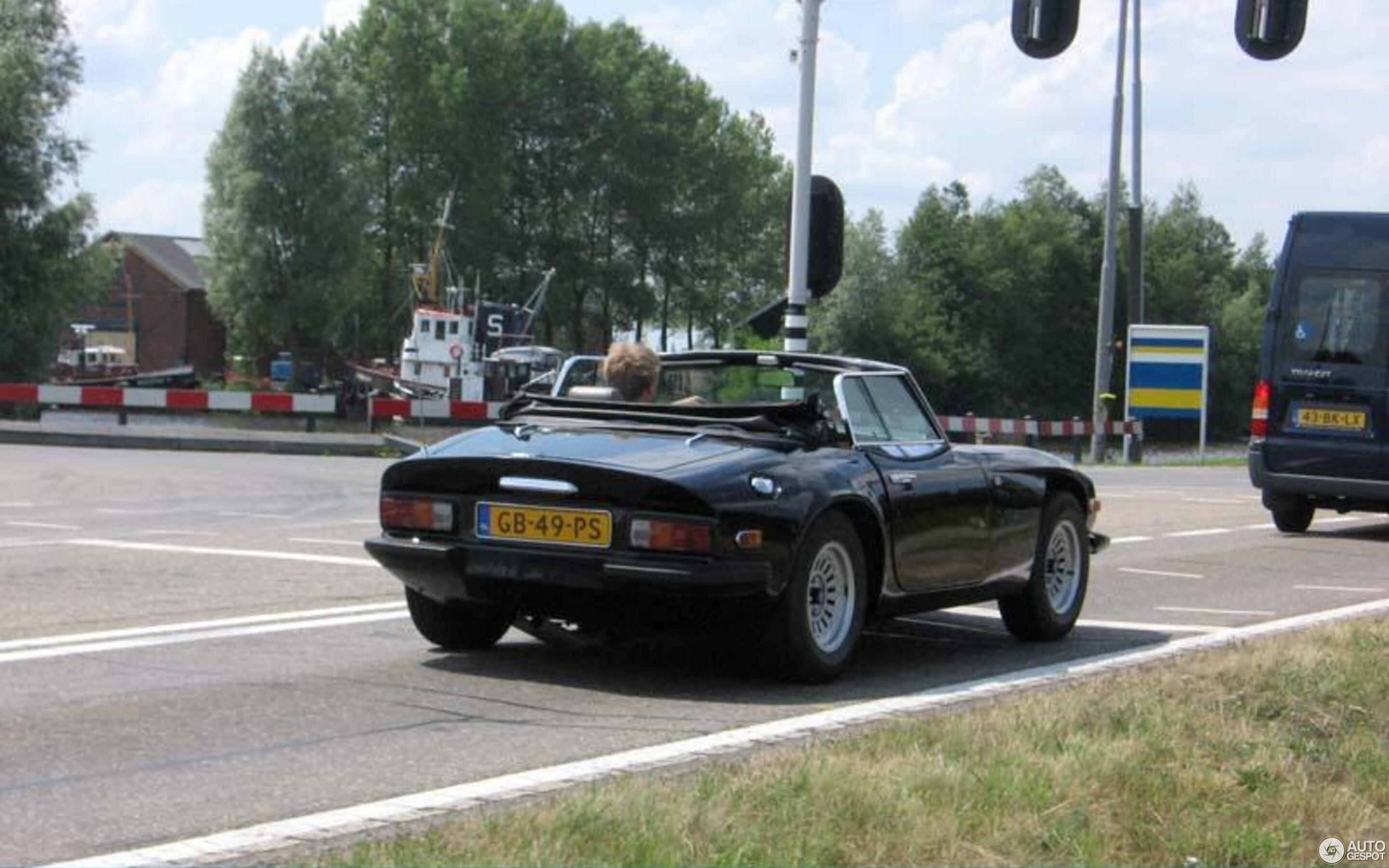 TVR 3000 S