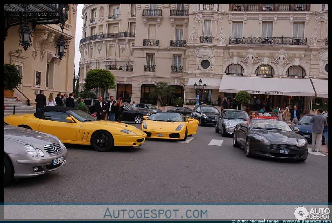 Aston Martin DB9 Volante