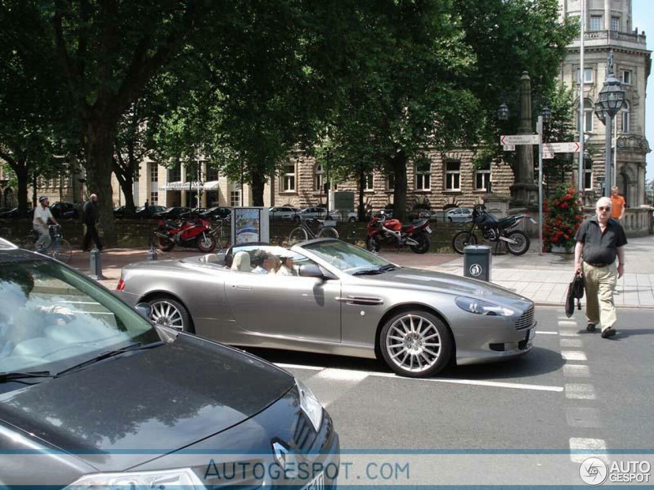 Aston Martin DB9 Volante