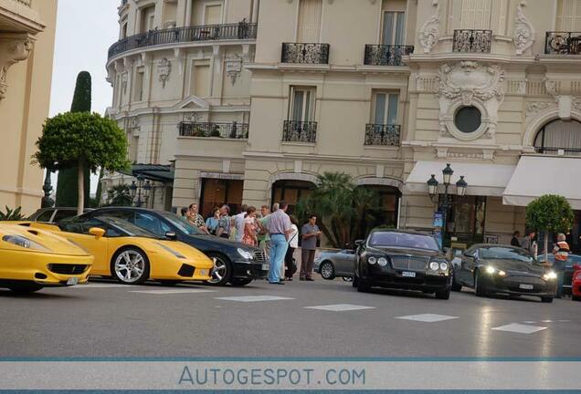 Aston Martin DB9