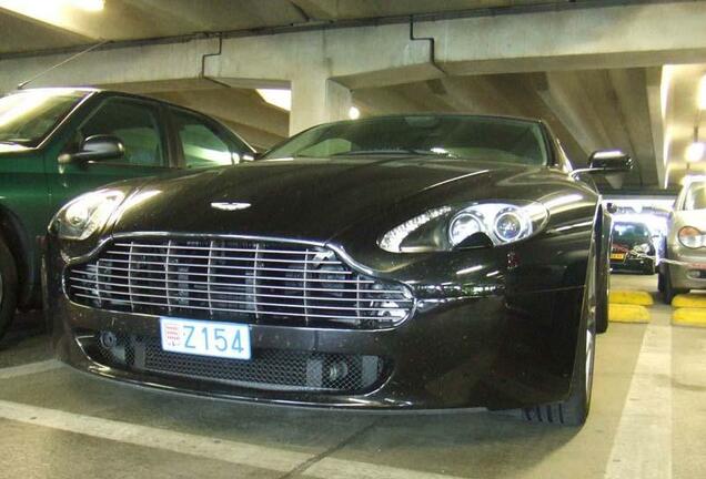 Aston Martin V8 Vantage