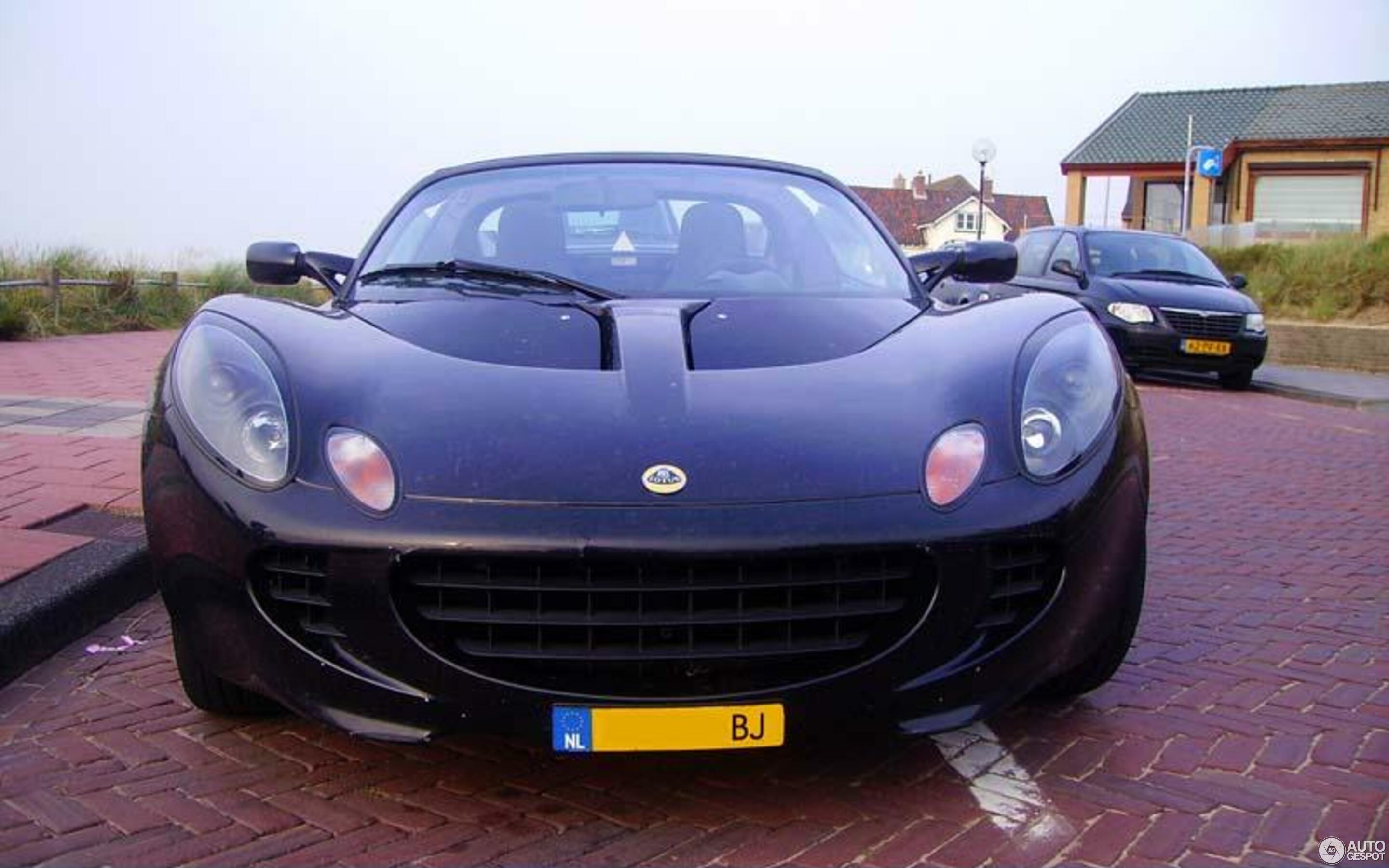 Lotus Elise S2 111R