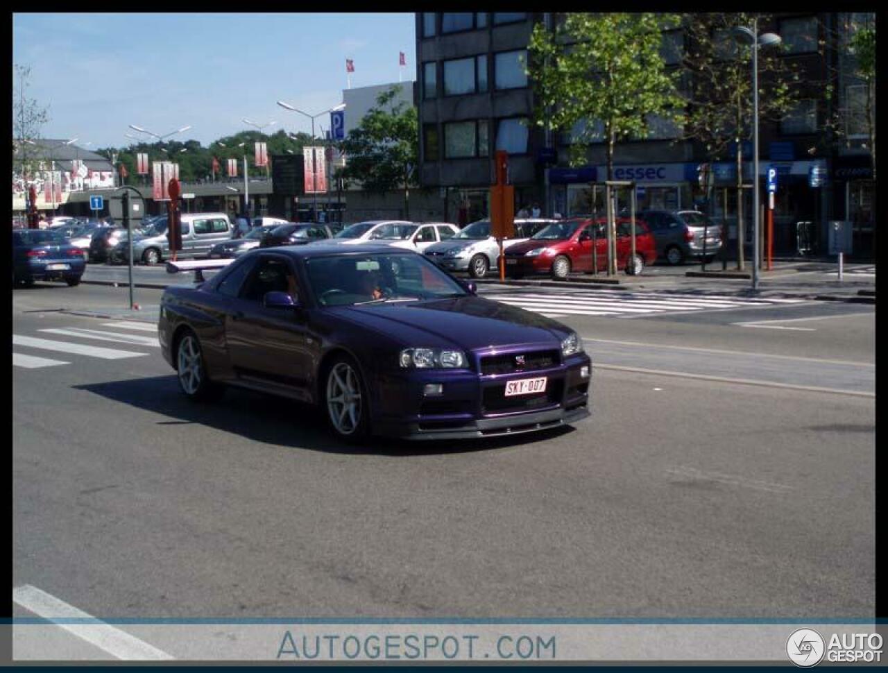 Nissan Skyline R34 GT-R V-Spec Midnight Purple Pearl II Special Color Limited Edition