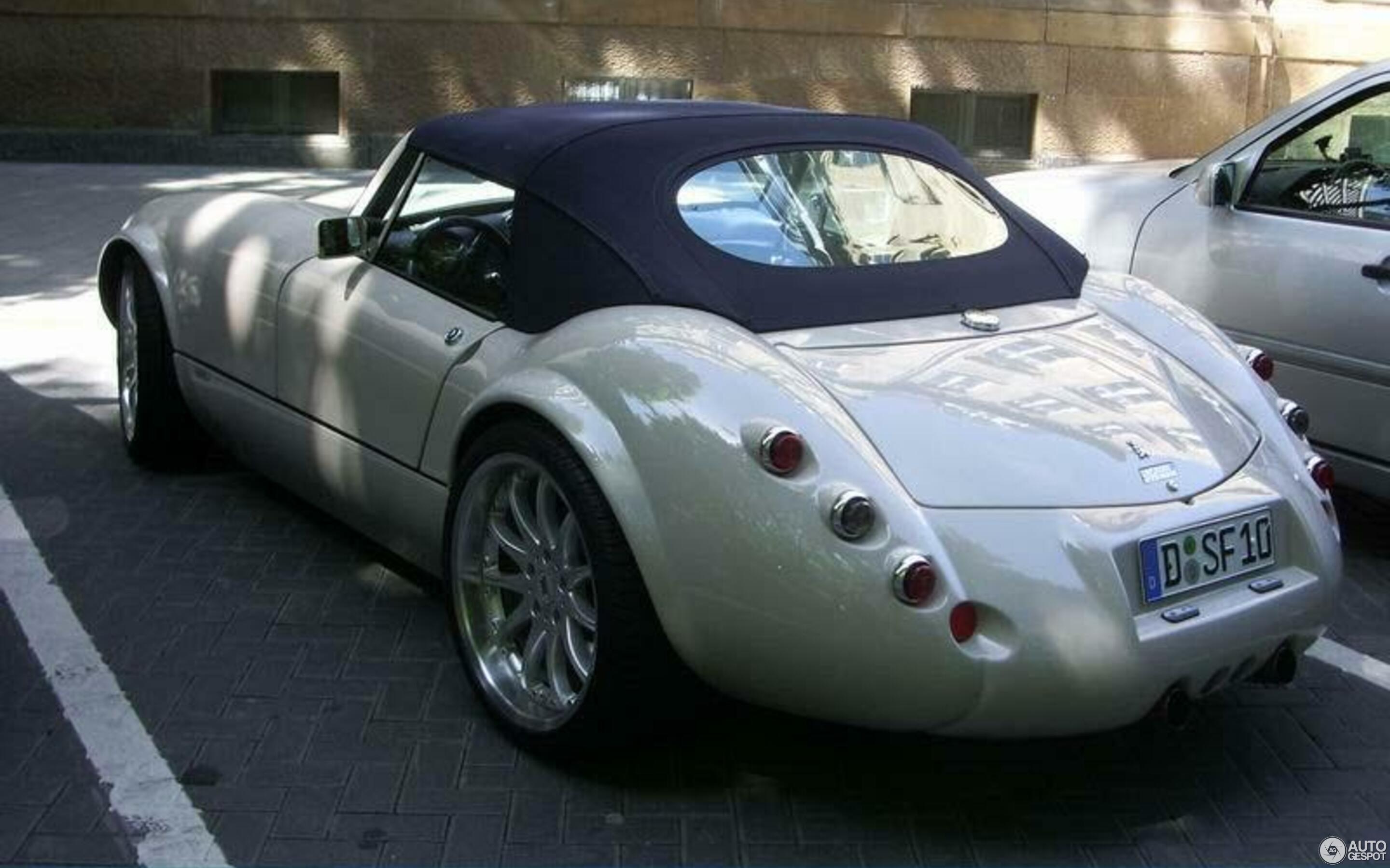 Wiesmann Roadster MF3