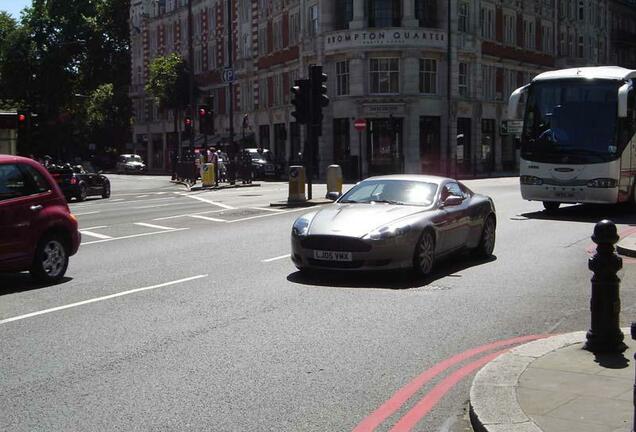 Aston Martin DB9