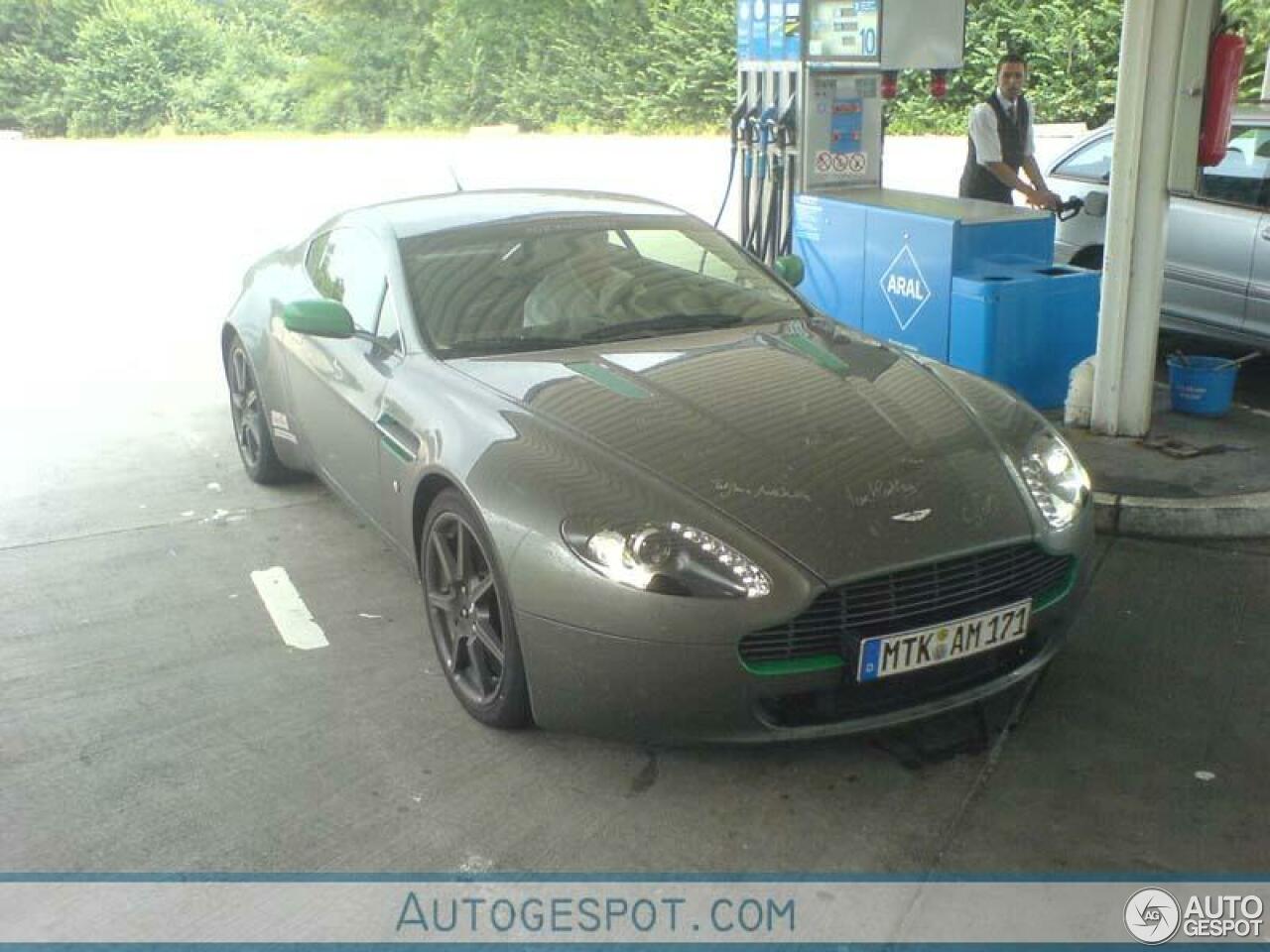 Aston Martin V8 Vantage Project 30.000