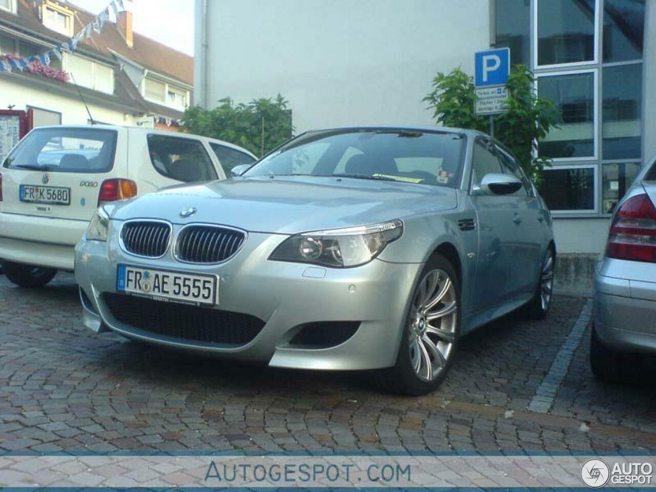 BMW M5 E60 2005