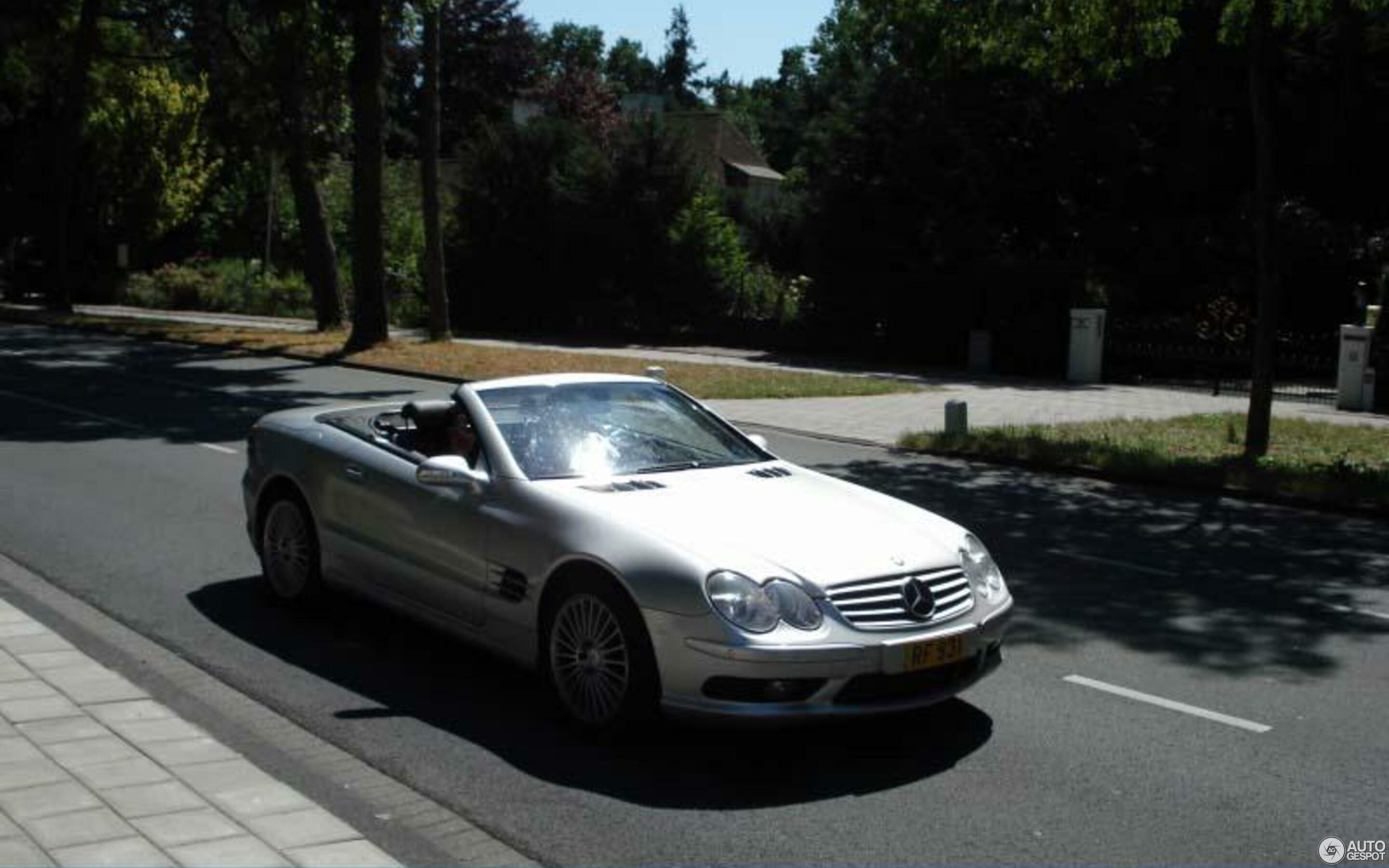 Mercedes-Benz SL 55 AMG R230