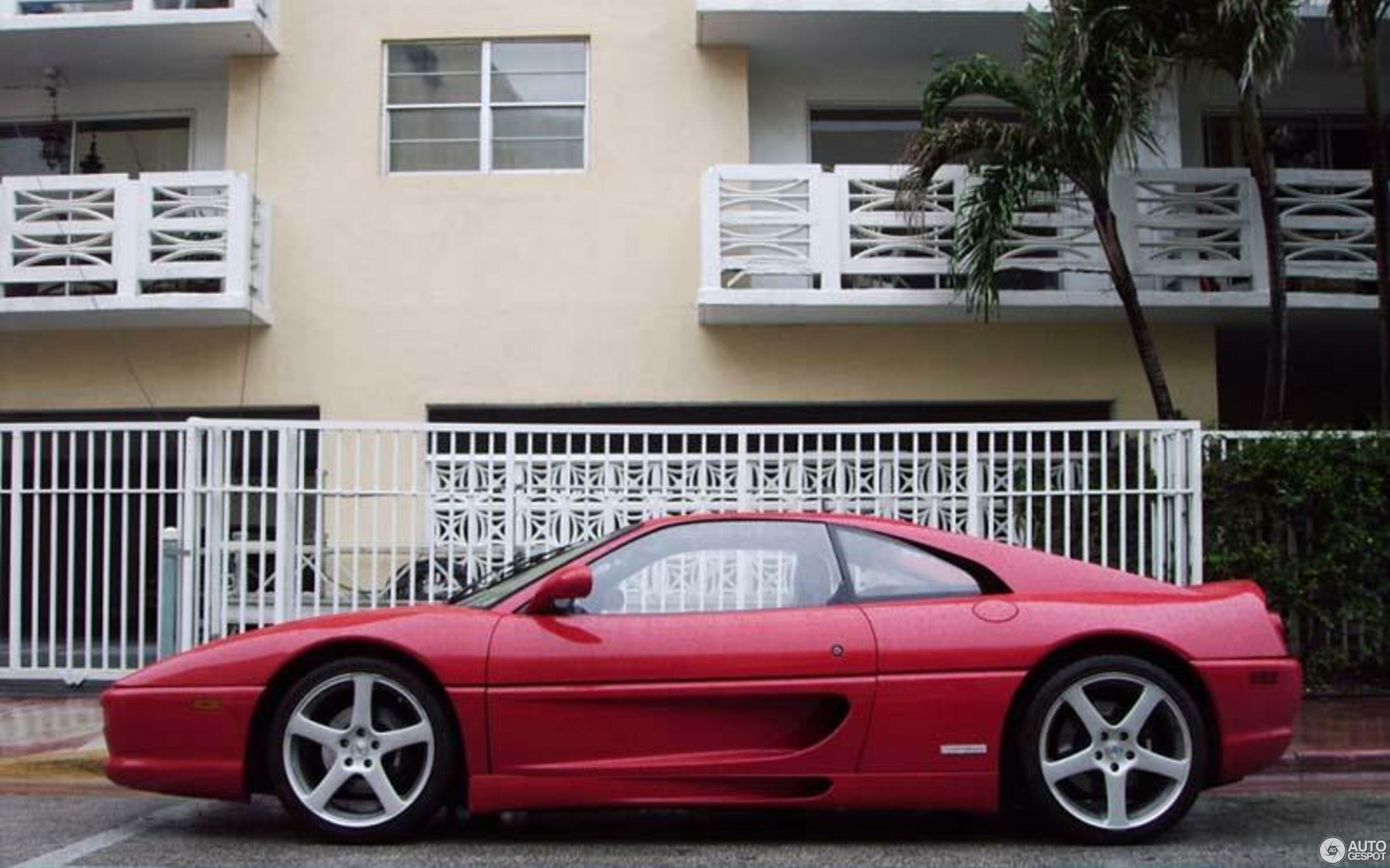 Ferrari F355 Berlinetta